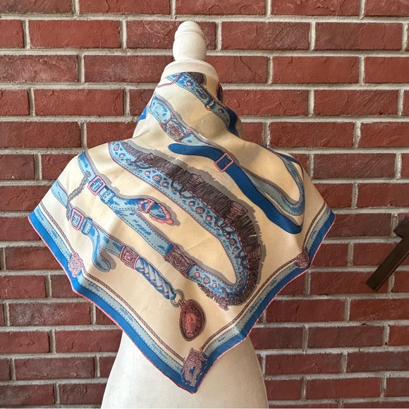 •Silk Handrolled Blue Pink Cream Graphic Square Scarf 22”x23” Made In Japan - Picture 13 of 14